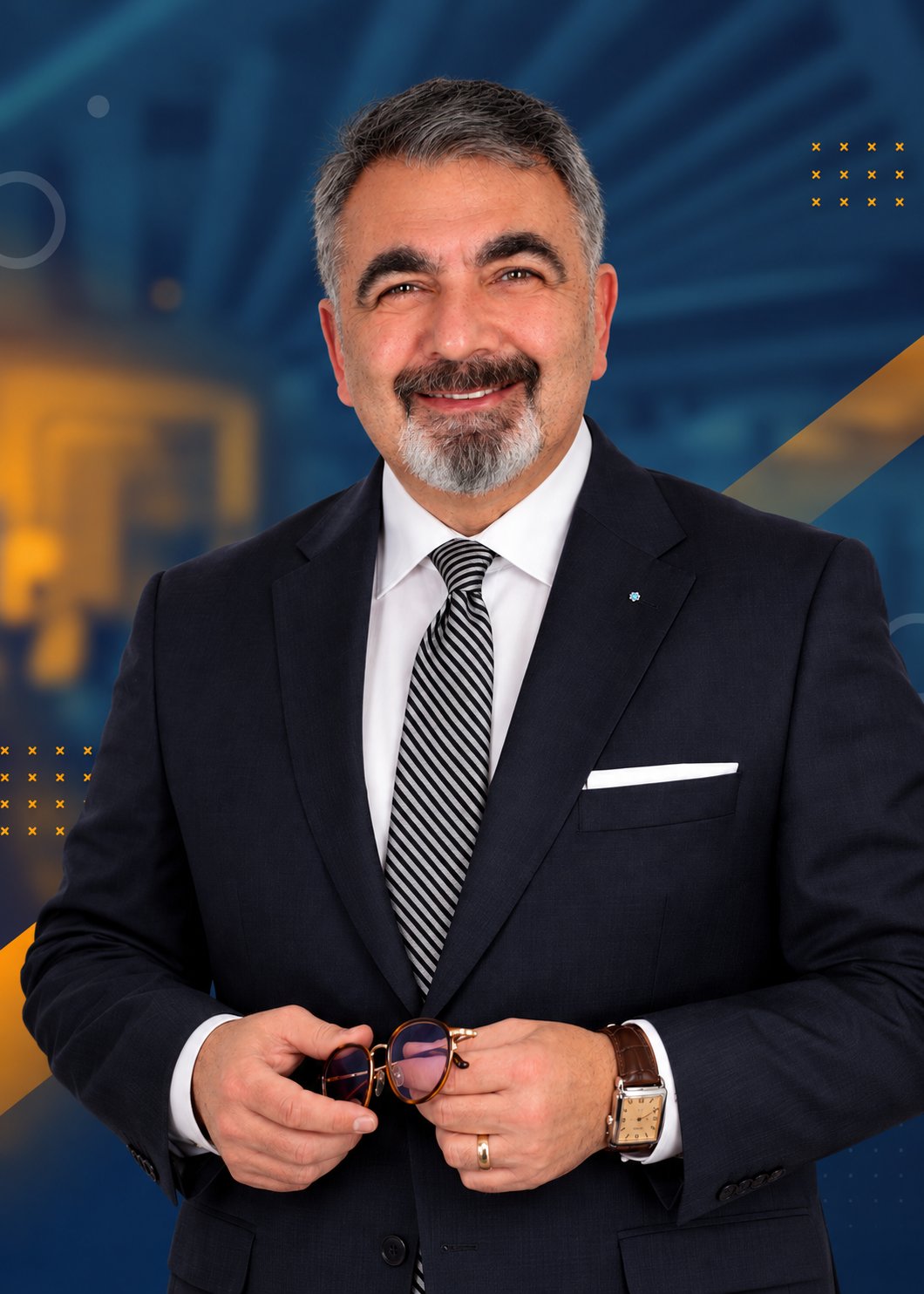 Dr. Hakan Okay